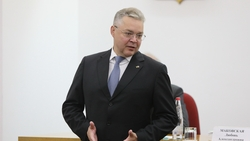 Жителям Ессентуков напоминают о прямой линии губернатора Владимирова 17 сентября