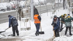 Около 2 тыс. тонн песко-соляной смеси потратили за февраль в Ессентуках