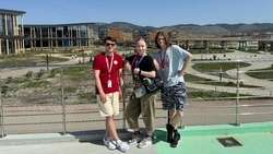 Трое студентов из Ессентуков узнали о качествах работника культуры в Крыму