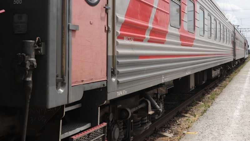 Мужчина погиб под колёсами электропоезда в Ессентуках