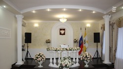 Начальник отдела ЗАГС рассказала, из каких городов приезжают провести свадьбу в Железноводск