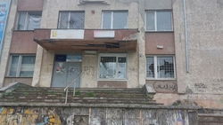 Мэра Ессентуков возмутила обшарпанная библиотека в городе