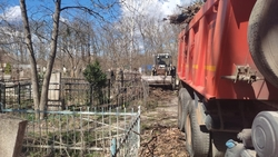 Число мусорных контейнеров увеличат на кладбищах в Ессентуках