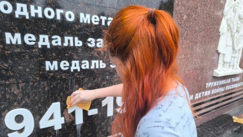 Субботник в Парке Победы организовали в Ессентуках в День Ставрополья