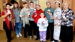 Мастер-класс по изготовлению кукол Масленицы прошёл в Ессентуках