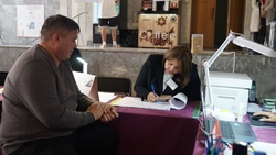 Мэр Ессентуков проголосовал на выборах в гордуму