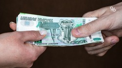 Бывшего главбуха полиции Ессентуков подозревают в присвоении денег и подлоге