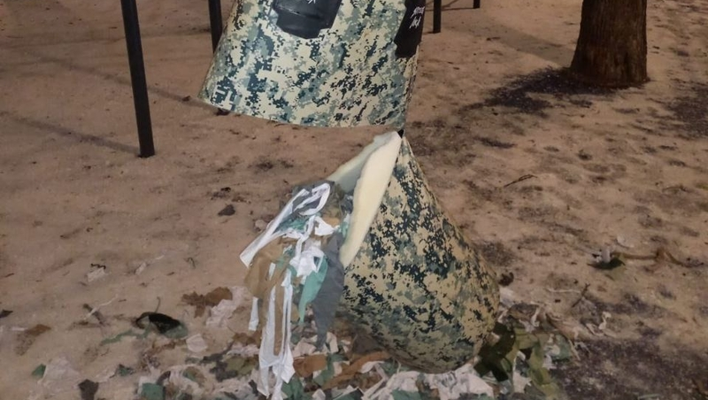 Вандалы повредили боксёрскую грушу в новом сквере в Ессентуках