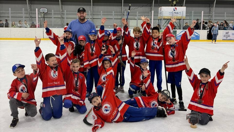 Юные ессентукские хоккеисты стали бронзовыми призерами турнира в Ставрополе