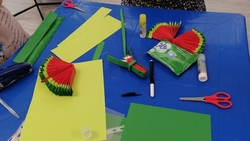 Арбузные веера учат делать в Ессентуках