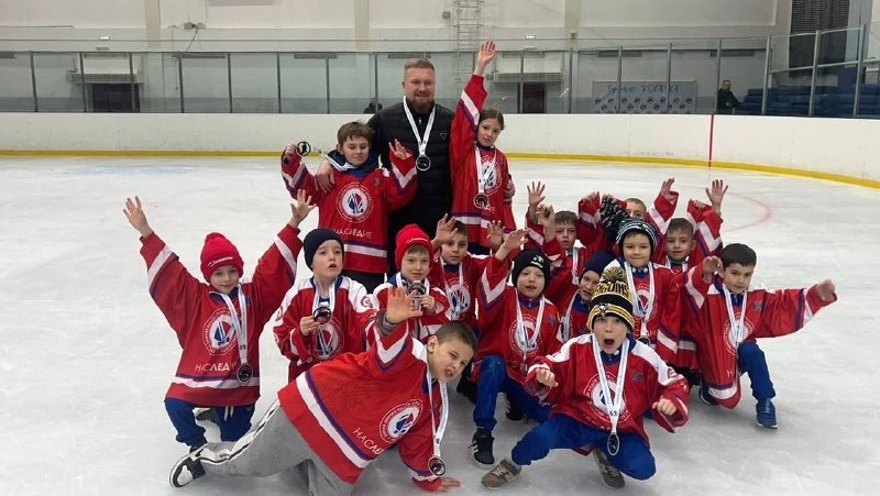 Юные ессентучане стали вторыми на хоккейном турнире в Краснодарском крае