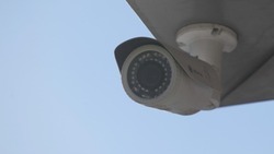 Камеры видеонаблюдения установили в новых скверах Ессентуков