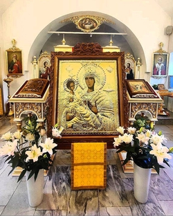 В Ессентуки привезут чудотворную икону Божией Матери «Троеручица»