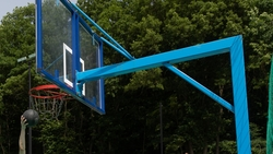 Повреждённые вандалами баскетбольные кольца заменили в Ессентуках