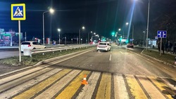 Водитель автомобиля в Ессентуках сбил двух школьниц
