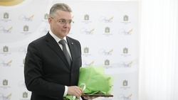 Глава Ставрополья навестил бойцов СВО в военном госпитале