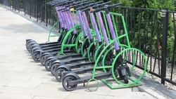 За езду на электросамокатах в парках Ессентуках будут штрафовать представители народных дружин