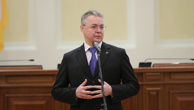 Губернатор Ставрополья поздравил выпускников школ с Последним звонком