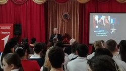 В школе Ессентуков выступил Герой России Евгений Федотов