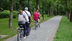 Инклюзивную велопрогулку на тандемных велосипедах провели в Ессентуках